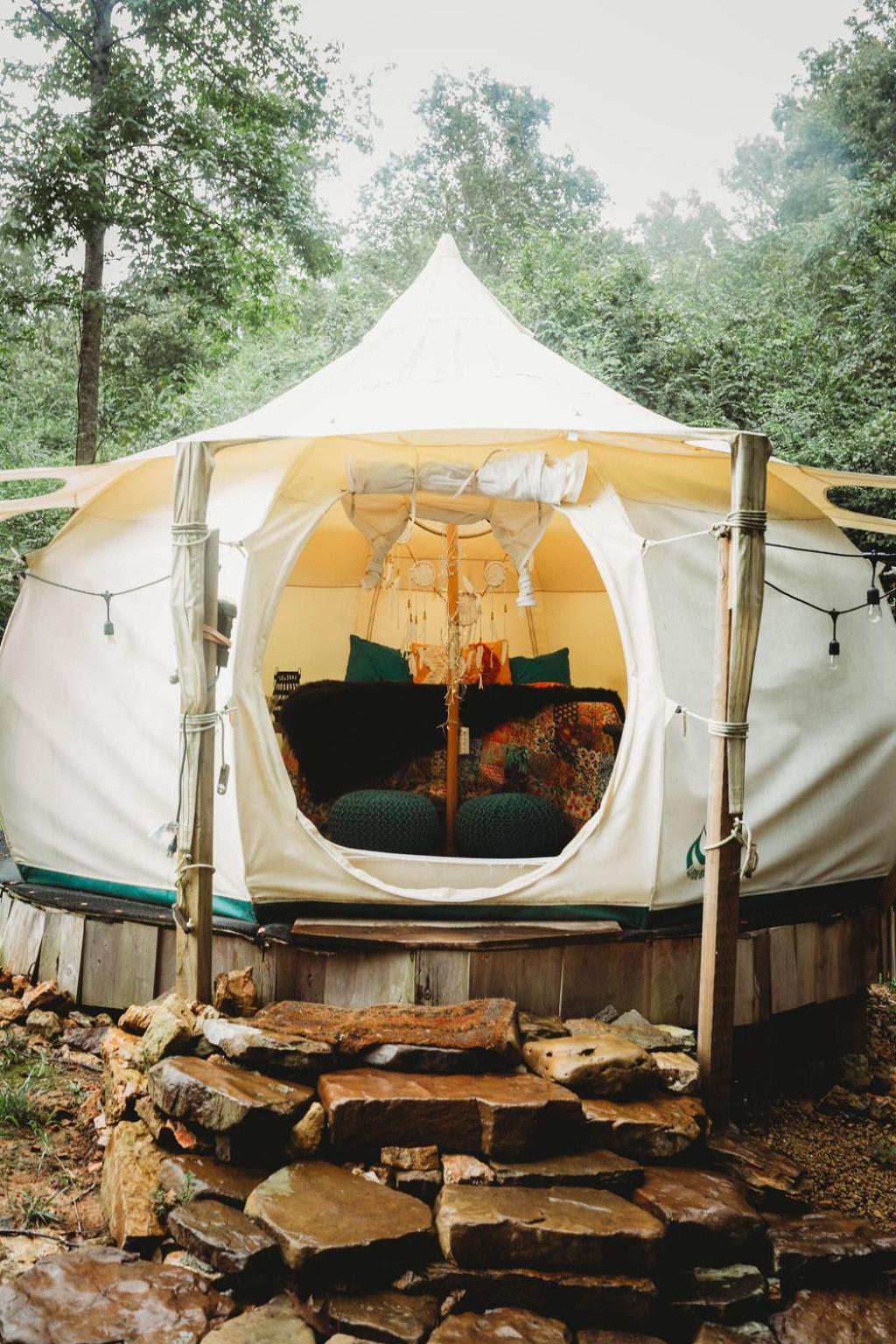 The Aries-A Stargazing, Luxury Glamping Tent Rogersville المظهر الخارجي الصورة